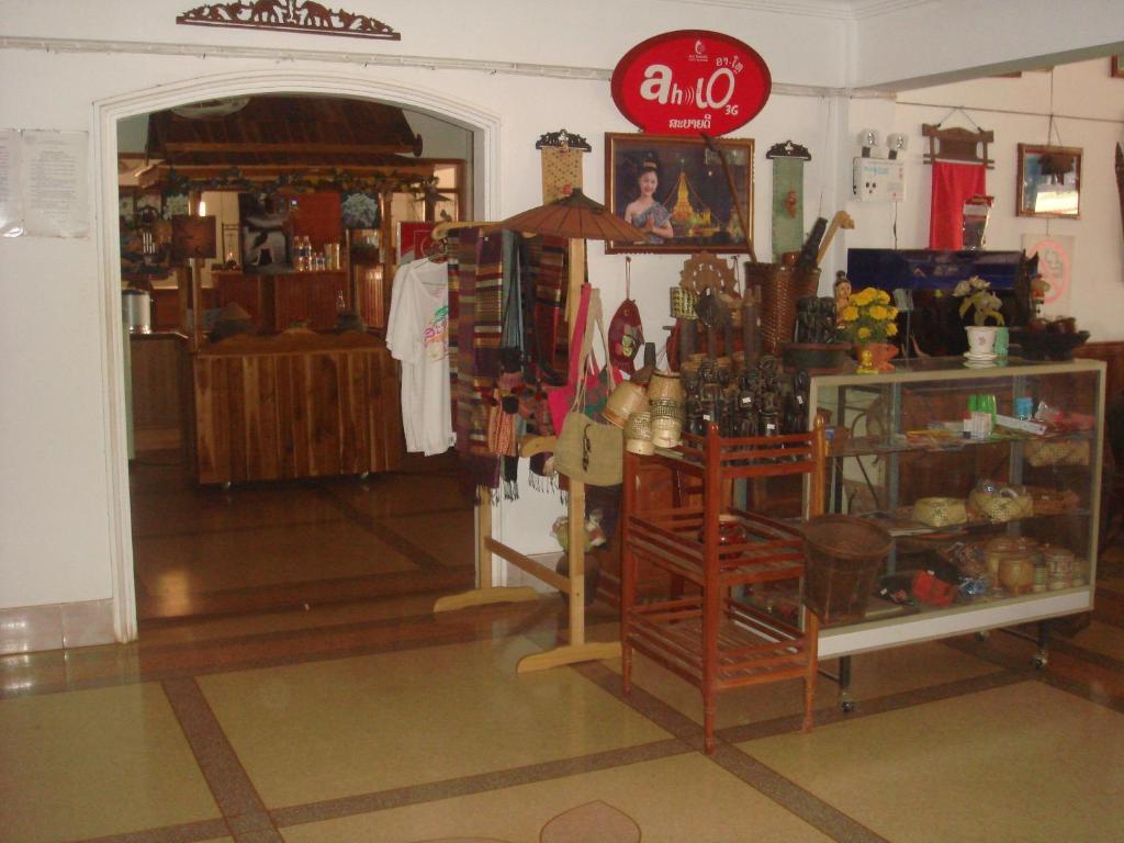 Champa Hotel Паксе Экстерьер фото