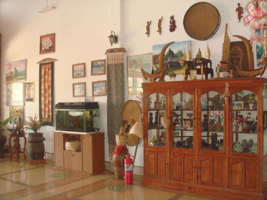 Champa Hotel Паксе Экстерьер фото