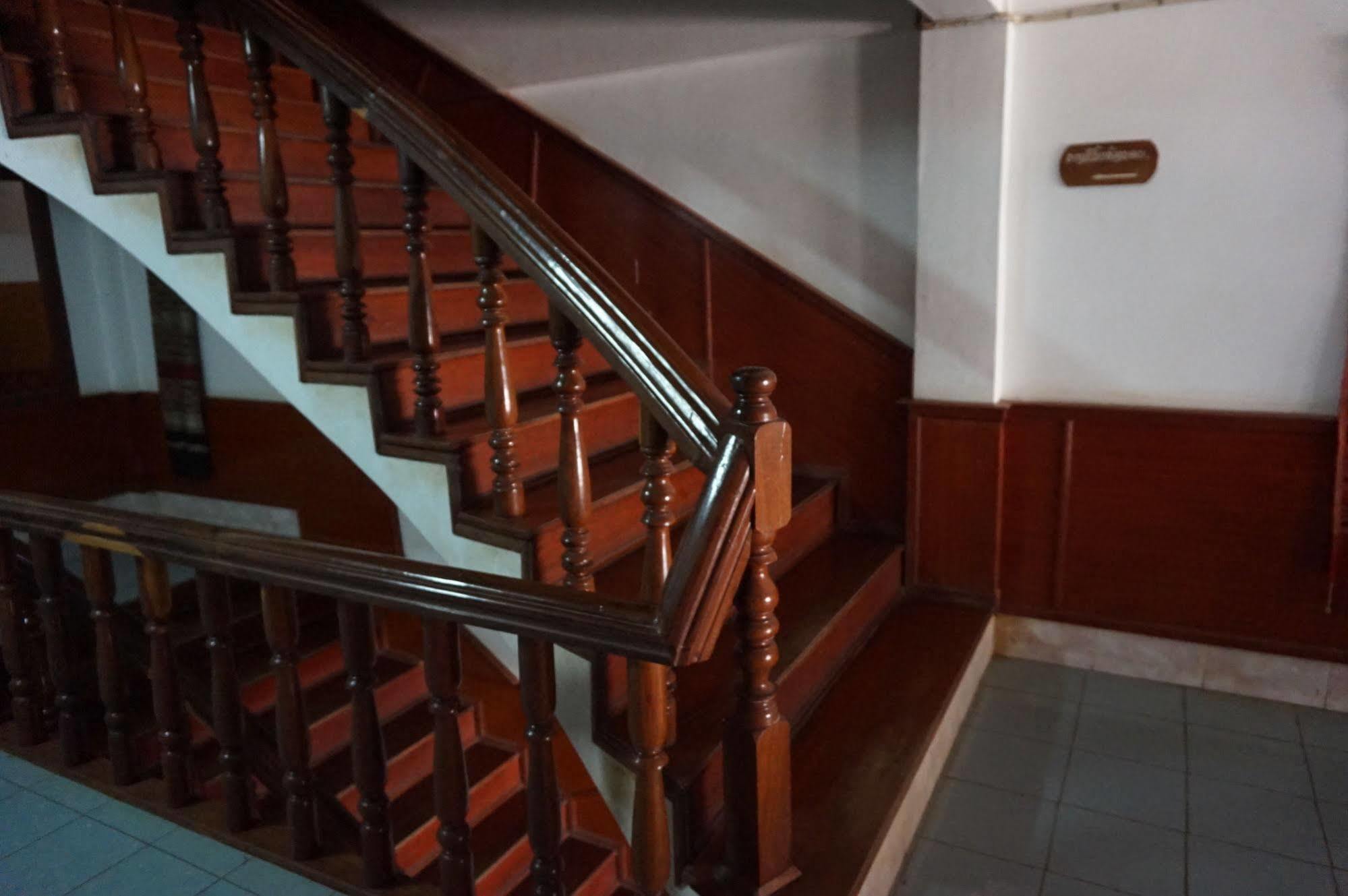 Champa Hotel Паксе Экстерьер фото